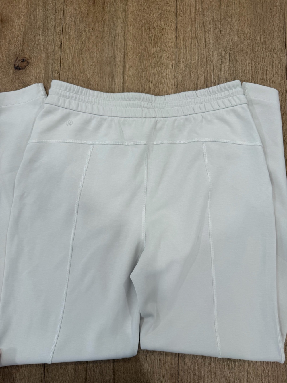 Lululemon Softstreme High-Rise Pant - Picture 11 of 13